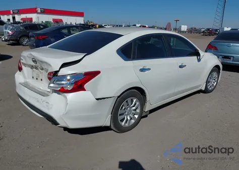 2017 Nissan Altima 2.5 S z USA, uszkodzony, nr VIN 1N4AL3AP7HN306187